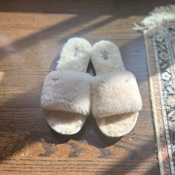 UGG Cream Cozy Sheepskin Slippers - Picture 8 of 11
